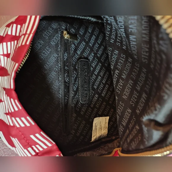 STEVE MADDEN WOMEN'S SCHOOL WORK Red MINI FORCE BACKPACK very clean - Picture 3 of 3